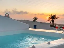 Sunborn Oia Suites