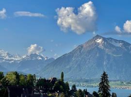 Schöne Ferienwohnung mit Seeblick, apartmán v destinaci Thun