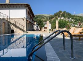 Rose Garden Hotel, hotell i Gjirokastër