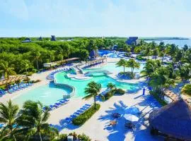 BlueBay Grand Esmeralda-All Inclusive