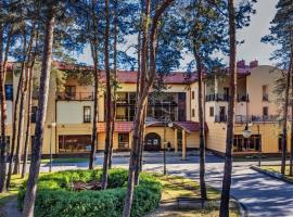 Hotel Pan Tadeusz: Serock şehrinde bir otel