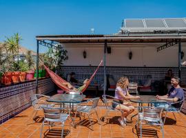 Hostel Triana Backpackers, khách sạn ở Seville