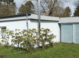 Ferienhaus in Hamburg (Niendorf) im Naturschutzgebiet, hótel í Hamborg