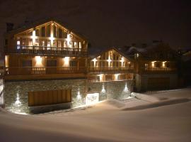 Hotel MONT-BLANC VAL D'ISERE, khách sạn ở Val dʼIsère