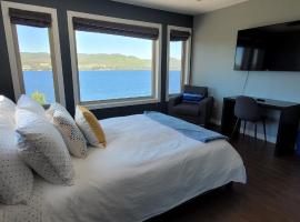 Coastal Lookout Suites, Hotel in Corner Brook