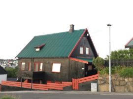 Cozy apartment in Tórshavn, Faroe Island with free parking., hotell sihtkohas Tórshavn