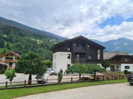 Chalet Gravina, hotel u Ortiseiju