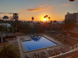 Borinquen Sky Apartments, hotel din Playa de las Americas