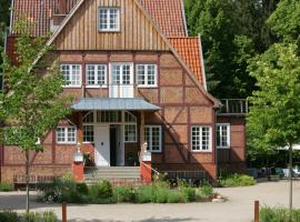 Hotel Waldhof auf Herrenland, hotel di Mölln