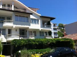 Victoria Family Hotel, hotel a Balchik