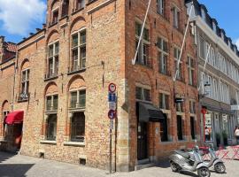 Hotel Salvators, hotel amb jacuzzi a Bruges