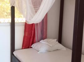 MUNDO GUEST & STUDIO APARTMENTS, MTWAPA,mombasa, hotel v destinaci Mtwapa