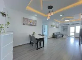 Căn Hộ 4 Phòng Ngủ View Biển - Sông Mường Thanh Luxury Khánh Hòa Cầu Trần Phú