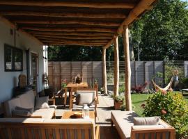 Maison Bellefleur B&B - Pension, hotell i Renesse