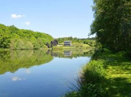 Domaine du Vivier des Cresses, vakantiepark in Bertogne