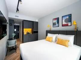 Staycity Aparthotels Paris La Defense