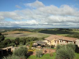 Antico Borgo Poggiarello, hotel spa en Monteriggioni