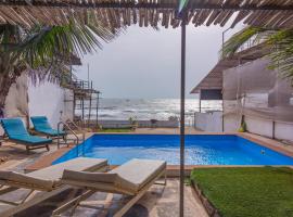 Beachfront pool villa Myconos, hotell sihtkohas Anjuna