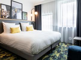 Best Western M-Treize Paris Asnieres, מלון 4 כוכבים באנייר-סור-סיין