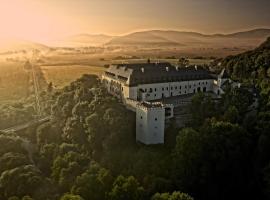 Hotel Grand Vígľaš, спа-готель у місті Зволен