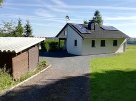 Ferienhaus mit Ausblick – hotel w mieście Brilon