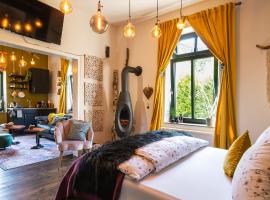 Boutique Apartments Benz I-III, hotelli kohteessa Bergisch Gladbach