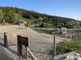 STUDIO aux pieds des pistes - Cote 2000, hotel in Villard-de-Lans