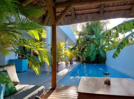 Les Terrasses du Bénitier, hotel v destinaci La Gaulette