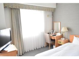 Bright Park Hotel - Vacation STAY 67876v, hotel em Kochi