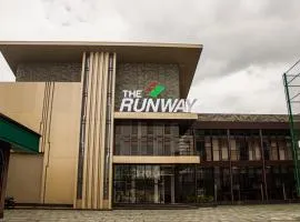 THE RUNWAY HOTEL