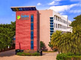 Hotel Halez، فندق في Old Mahabalipuram Road، تشيناي