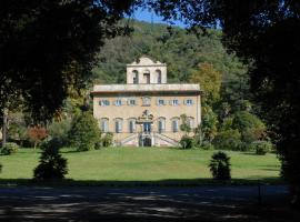 Villa di Corliano Relais all'Ussero，位于圣朱利亚诺-泰尔梅的酒店