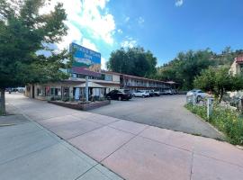 Pikes Peak Inn, хотел в Маниту Спрингс