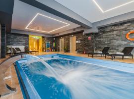 Hotel Smile Pieniny โรงแรมในชซาฟนีซา