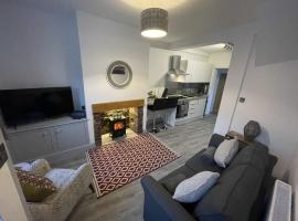 Two bed holiday home in Conwy, hotel in Conwy