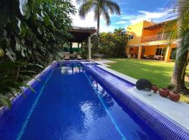 Villa Bismarckia, hotel in Nuevo Vallarta 