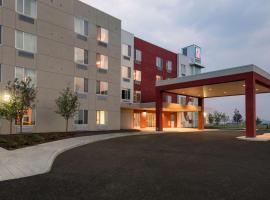 Motel 6 Airdrie – hotel w mieście Airdrie