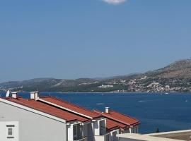 Apartmani Levarda, hotel in Trogir