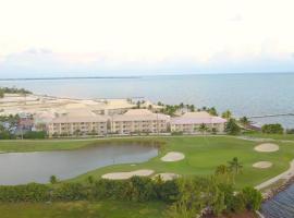 The Grand Caymanian Resort, viešbutis mieste Džordžtaunas