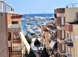 Apartamentosbiamar, hotell i Cambrils