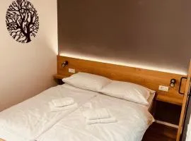 PJagodic Hotel Cerklje - 5min to Airport