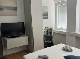 [Udine Centro] Bloom Apartment, Hotel in Udine