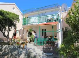 Brela में, होटल Holiday house with a parking space Brela, Makarska - 788