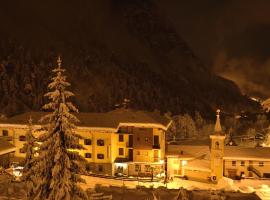 Residence Bellevue, hotel in Antey-Saint-André