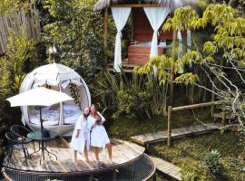 Levit Glamping - Hotel Guatapé Peñol, viešbutis mieste Gvatapė