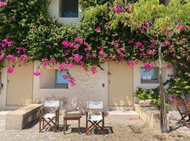 Nova Casa com Piscina no Convento das Bernardas، فندق في تافيرا