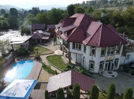 Villa ЗЛАТА, viešbutis mieste Verkhovyna