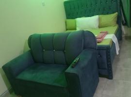 La Grande cosy studio apartment, hotel en Mtwapa