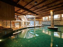 Aïda Hôtel & Spa - "Adults Only" Relais & Châteaux – hotel w mieście Crans-Montana