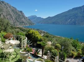 Appartamenti Casa Carlotta, hôtel à Limone sul Garda